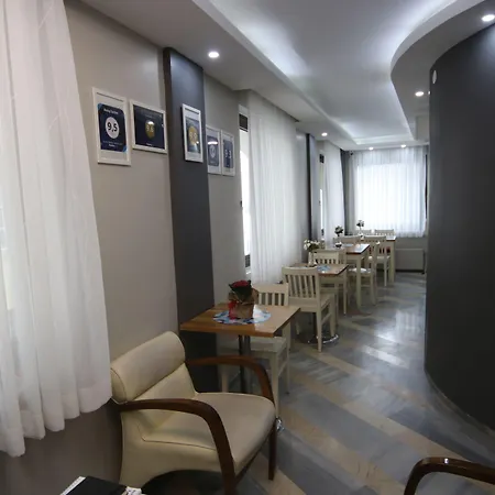 Away 3* Стамбул