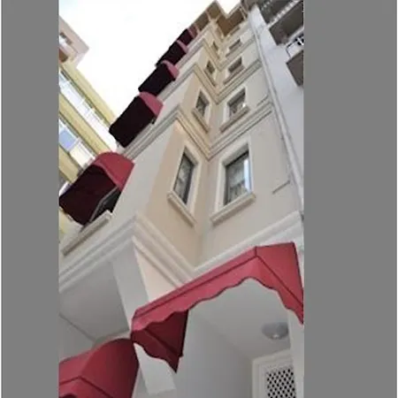 Hotel apartamentowy Away