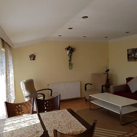 Away 3* Provincia di Istanbul
