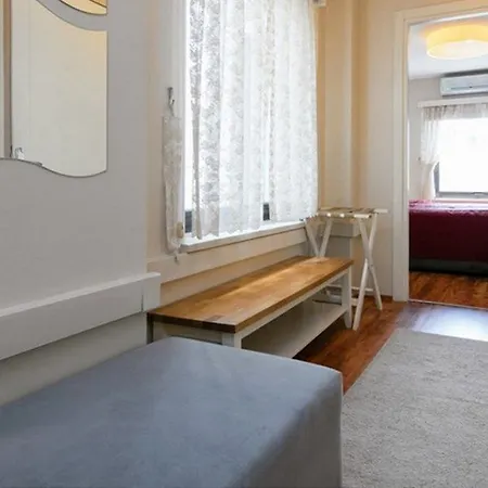 Aparthotel Away Istanbul