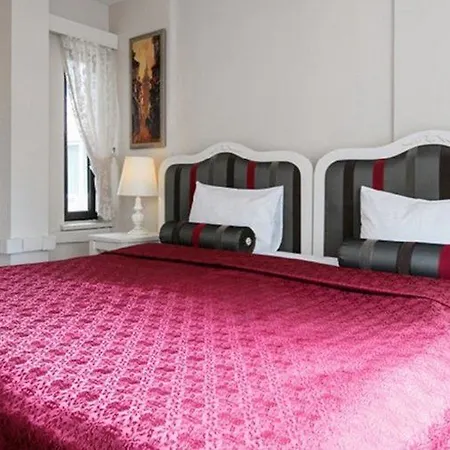 Away Aparthotel Istanbul
