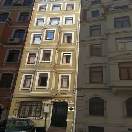 Away Aparthotel